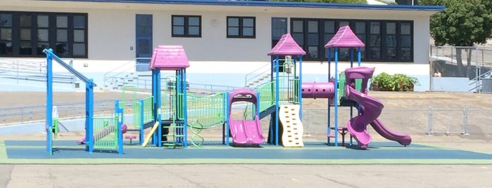 Burbank Preschool Center is one of Nnenniqua : понравившиеся места.