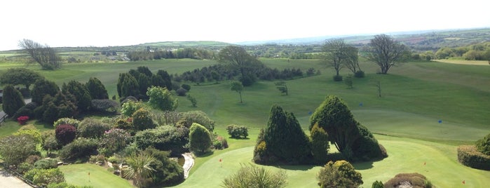 Bowood Park Hotel & Golf Club is one of Lynneさんのお気に入りスポット.