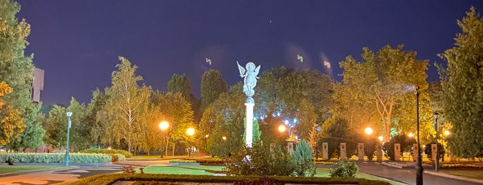 Памятник 50-й параллели is one of Прогулки.