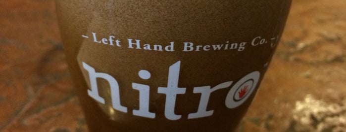 Left Hand Brewing Company is one of Kristaさんのお気に入りスポット.