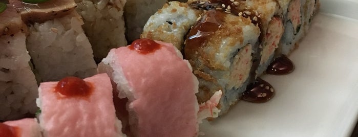 Blue Sushi Sake Grill is one of The 11 Best Places for Shallots in Lincoln.