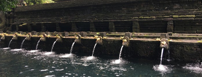 Pura Tirta Empul Tampaksiring is one of Enjoy Bali Ubud.