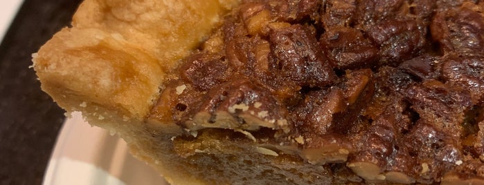 Acme Pie Company is one of Allison 님이 좋아한 장소.