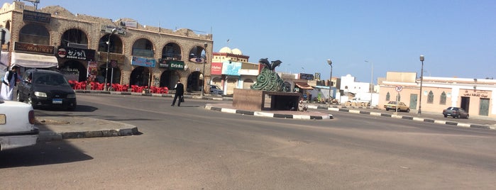 Assalah Square is one of Дахаб.