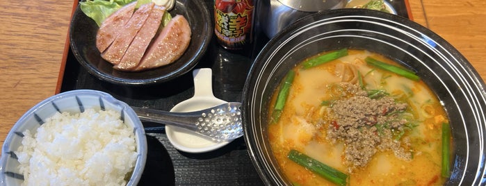 よなき家 本店 is one of ラーメン.