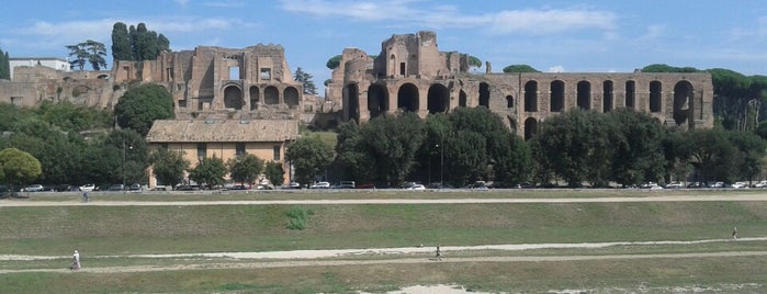 Circus Maximus is one of Roma.