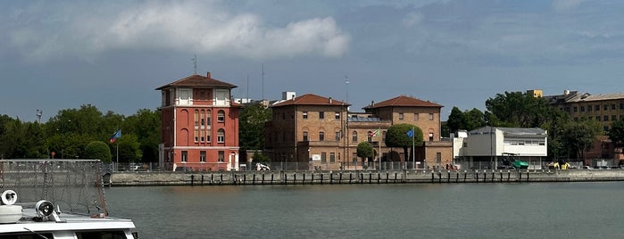 Darsena di città is one of Posti preferiti.