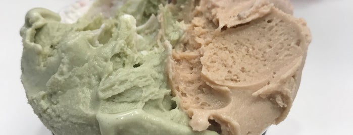 Paciugo Gelato is one of Chicago Favorites.