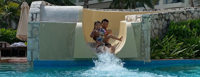 The Westin Lagunamar Ocean Resort Villas & Spa, Cancun is one of Posti che sono piaciuti a Lau.