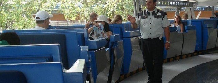 Tomorrowland Transit Authority PeopleMover is one of M.'ın Beğendiği Mekanlar.