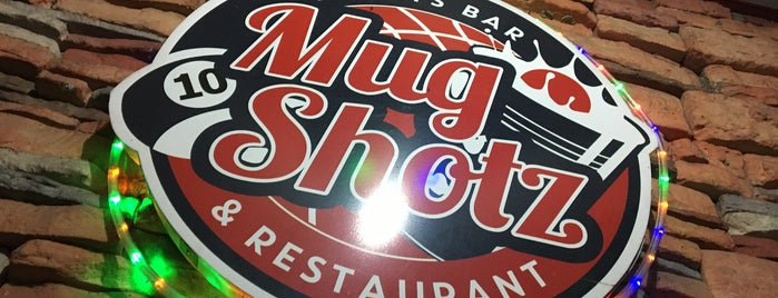 Mug Shotz Sports Bar & Restaurant is one of สถานที่ที่บันทึกไว้ของ Kimmie.