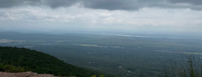 Catskill Mountain House Site is one of upstate wedding trip.