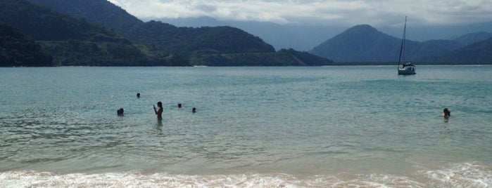 Praia do Prumirim is one of Lieux qui ont plu à Tania Ramos.