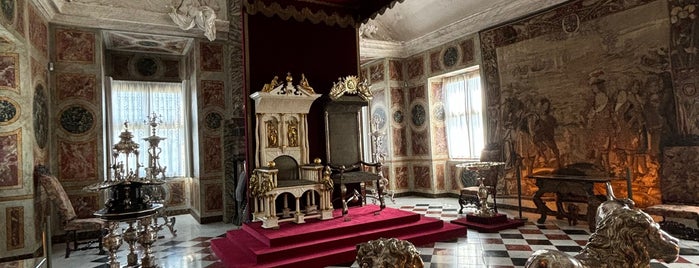 Rosenborg Slot is one of Suecia Dinamarca.