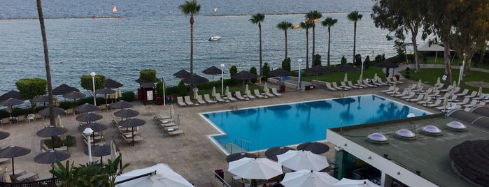 Miramare Beach Hotel And Resort is one of Sherlock-Venues.
