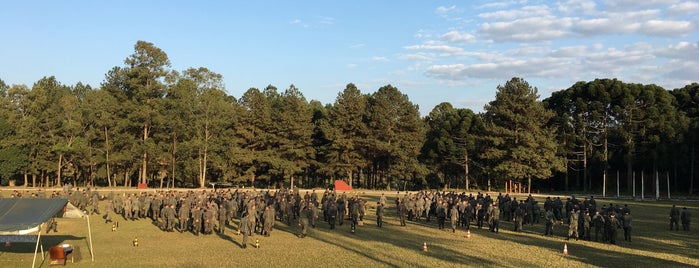 14 Regimento De Cavalaria Mecanizado - Exercito is one of Tempat yang Disukai Voumir.
