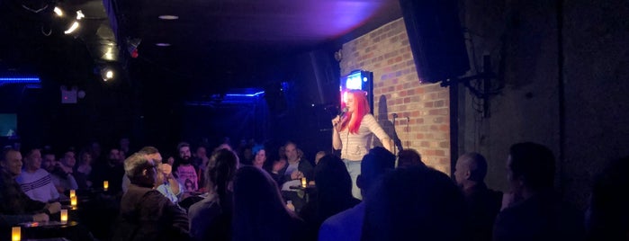New York Comedy Club is one of Matthewさんのお気に入りスポット.