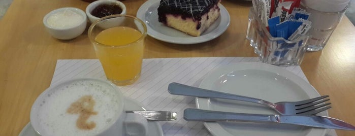 Nucha is one of El mejor pan dulce artesanal de Buenos Aires.