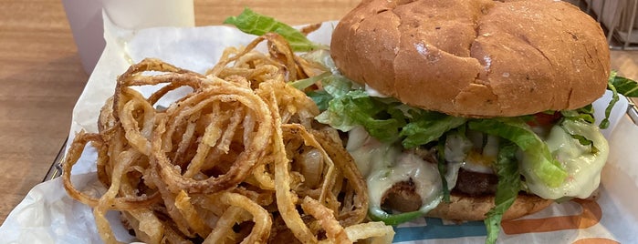 Smashburger is one of 2015 Road Trip : Denver.