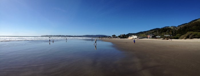 Stinson Beach is one of Playing Host.