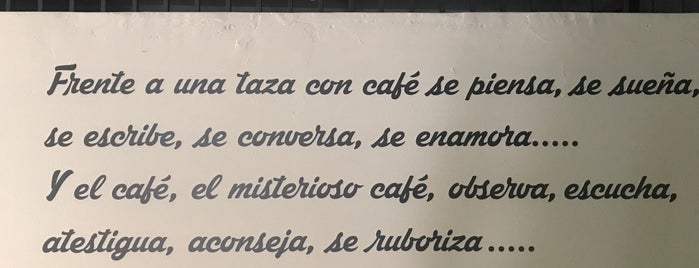 Café pal Diario is one of Cafés Querétaro.