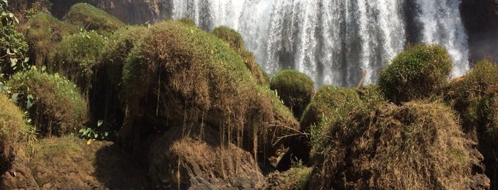 Elephant Waterfall (Thác Voi) is one of Dalat.