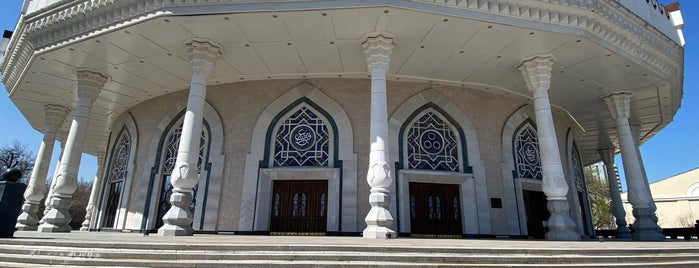 Музей Темуридов / Amir Temur Museum is one of Uzbekistan.