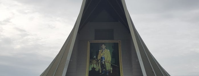 Prince Mahidol Hall is one of M/E-2013-1.