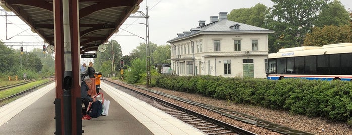 Köping Station is one of Trainstations.