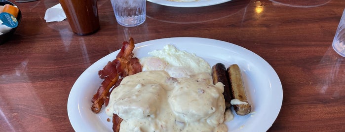 Cozy Corner Diner & Pancake House is one of Chicago faves.