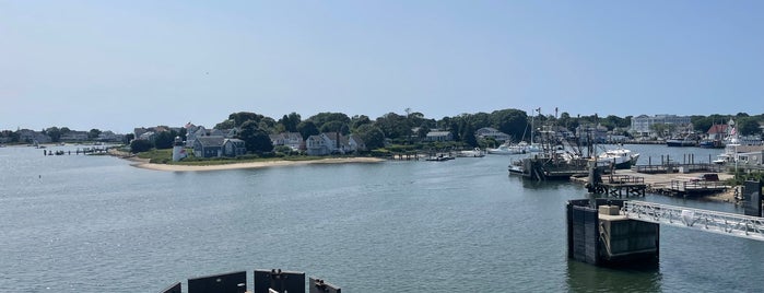 Hyannis Harbor is one of New England.