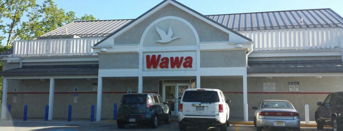 Wawa is one of Tempat yang Disukai kerryberry.