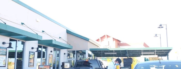 Quick Quack Car Wash is one of Eve 님이 좋아한 장소.