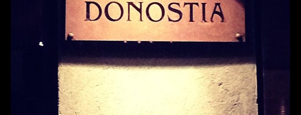 Donostia is one of restaurantes para ir.
