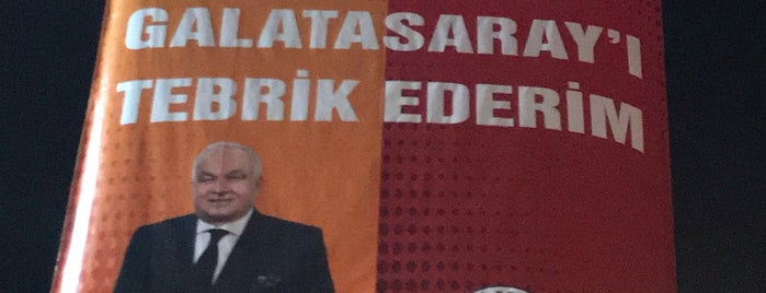 Dr. Devlet Bahçeli Meydanı is one of Posti salvati di Asena.