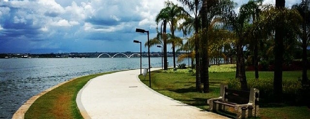 Pontão do Lago Sul is one of Meus Cantos (my places).
