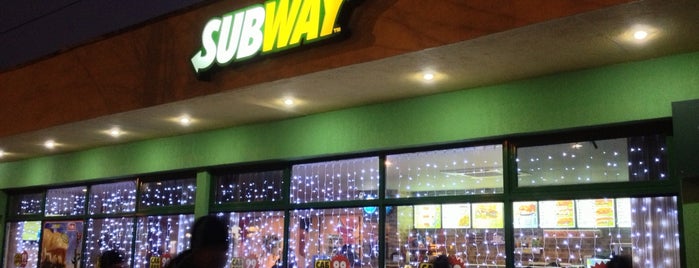 Subway is one of Хипстерская.
