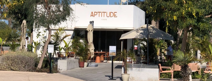 Aptitude Café - Cultural District is one of Locais salvos de Queen.