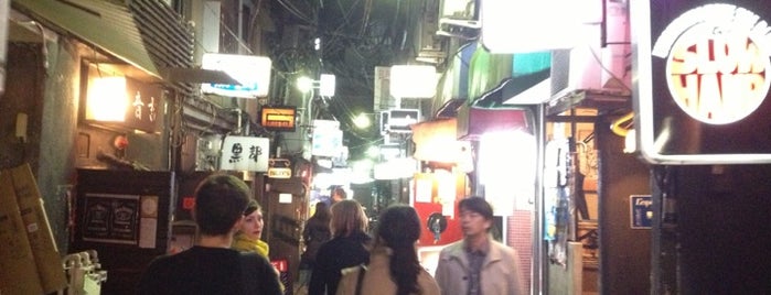 Shinjuku Golden-gai is one of Japan must-dos!.