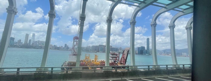 Island Eastern Corridor is one of HKG Commuting.