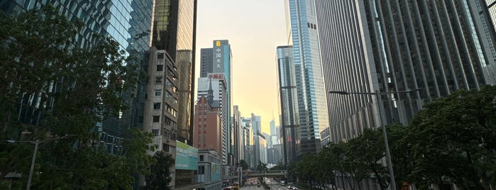 Gloucester Road is one of Hong Kong.