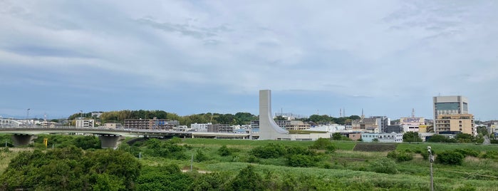 新横浜大橋 is one of 川沿い.
