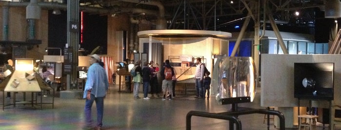 Exploratorium is one of NASA.