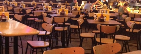Buffalo Wild Wings is one of Beau’s Liked Places.
