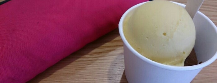 ミハネアイス is one of Ice cream.