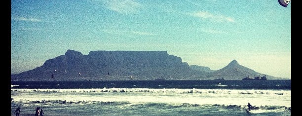 Bloubergstrand is one of Been.