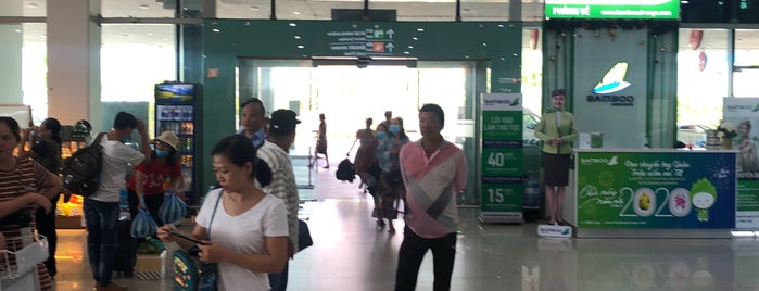 Departure Lounge Quy Nhon Airport is one of Lieux qui ont plu à Kelvin.