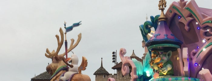 Porte parade is one of Disneyland Paris Resort part 2.