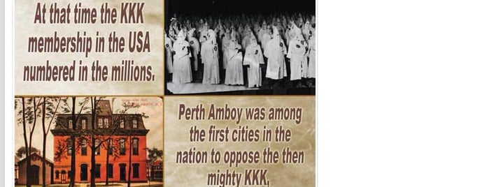 Perth Amboy City Hall is one of Orte, die Lizzie gefallen.