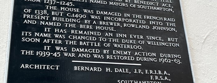 Duke Of Wellington is one of Southampton.